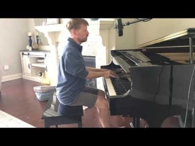 Take Me To Roosevelt Island – A Beautiful Song About Uniqueness Of Our East River Home – An Oasis In New York City And A Dream Spot To Live Says NYC Singer Songwriter Ian Miller